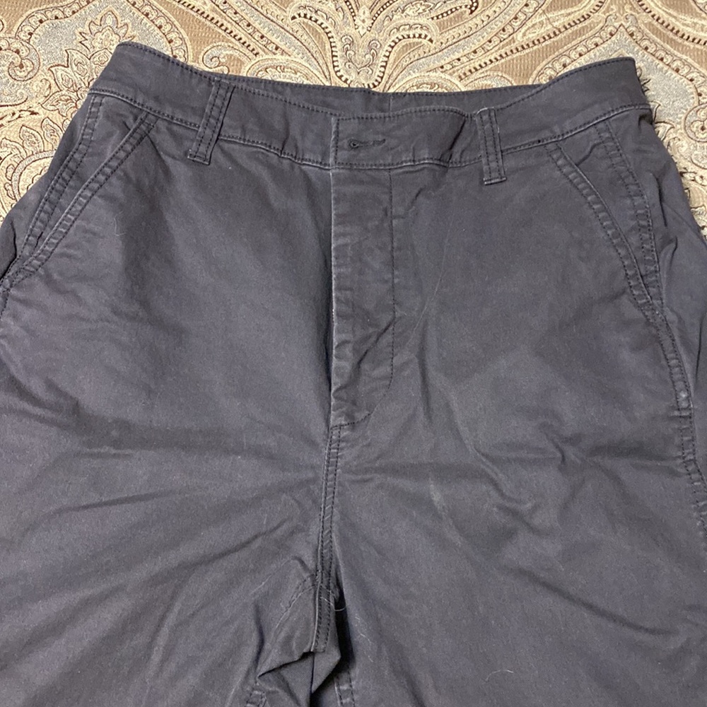 Old navy high waisted cotton pants. 8 Tall - Picture 2 of 4